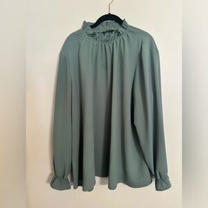 Olive BloomChic blouse size 22/24